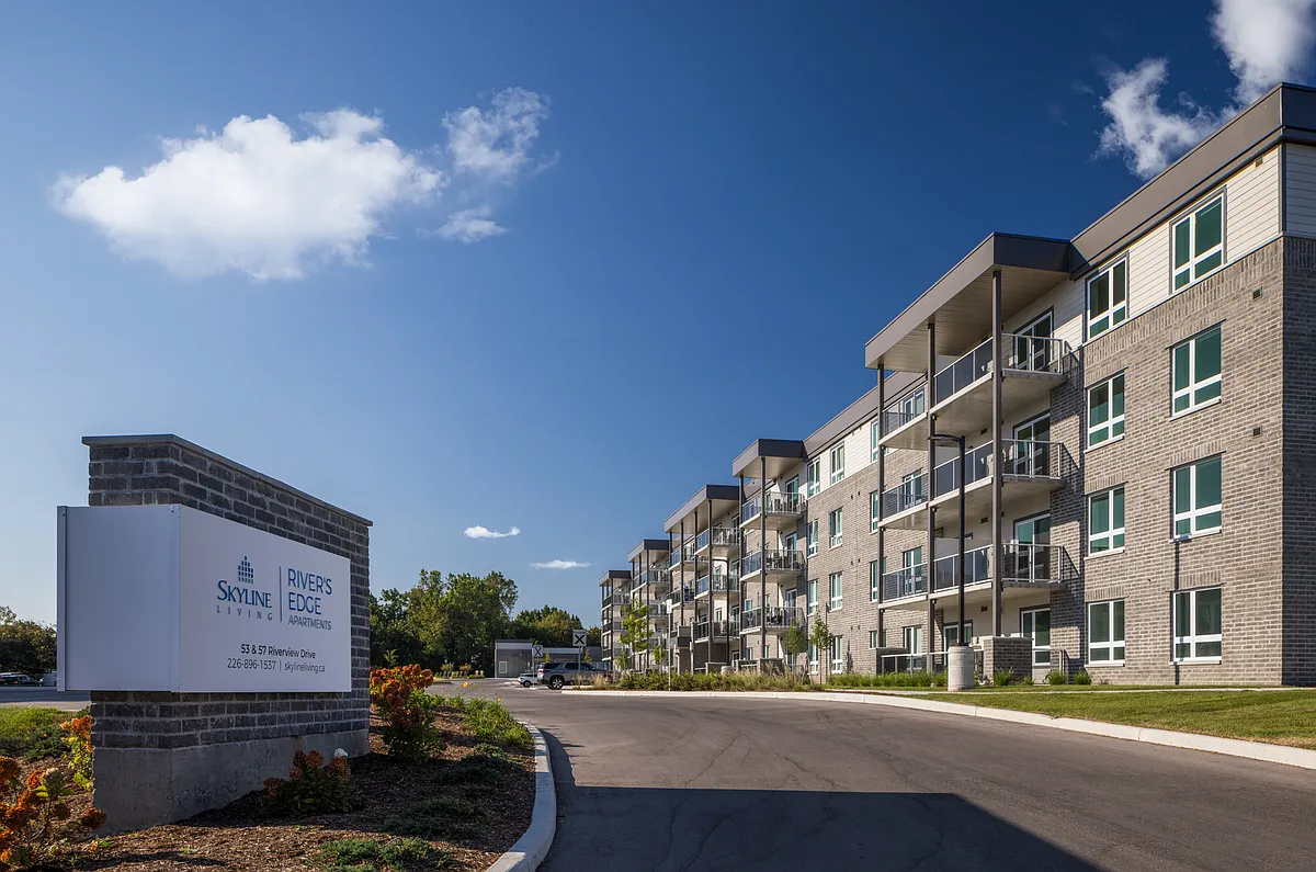 Building Photo - 53 Riverview Dr
