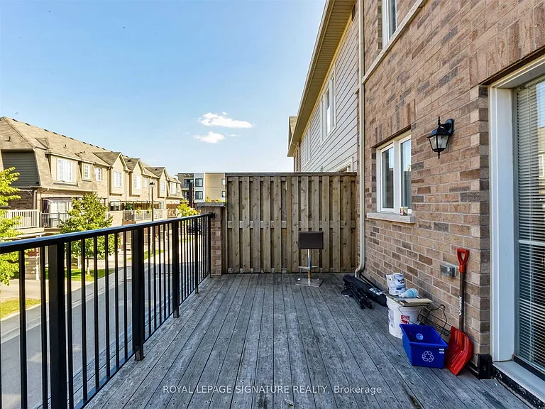 3135 Boxford Cres #6 — Photo 15