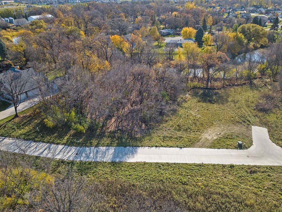 1st image of 65 35th Ave E