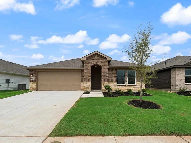 16521 Hudson Prairie Way — Photo 1