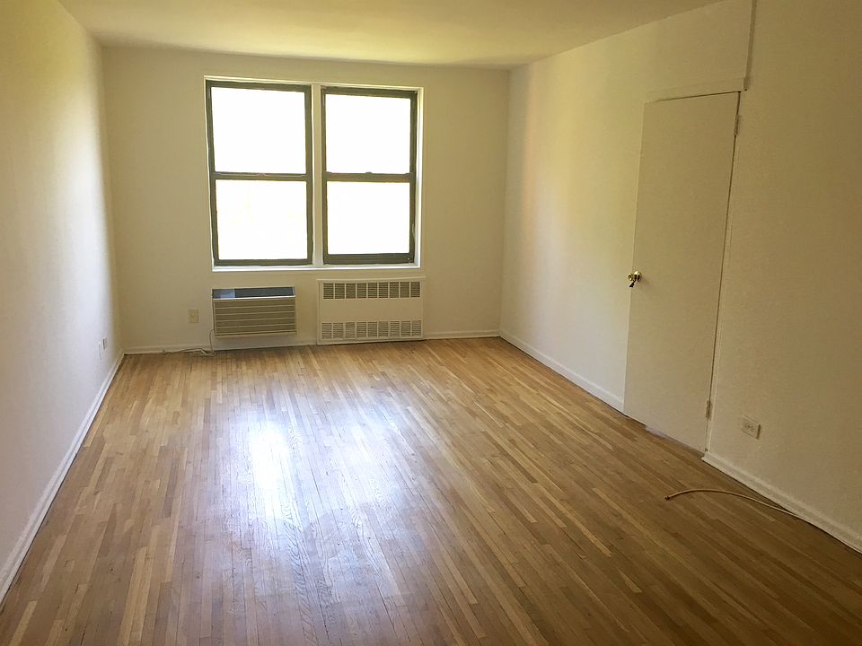 1st image of 10025 Queens Blvd APT 4L
