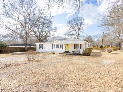 599 Byrd Ave, Smiths Station, AL, 36877