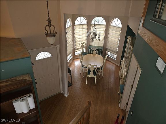 5th image of 9930 Las Casas Dr