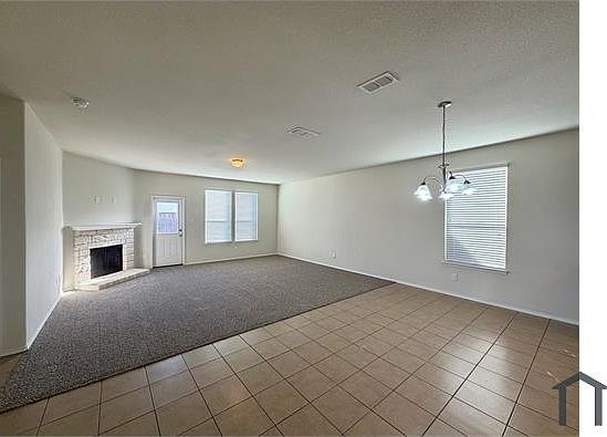 4th image of 705 Jonius Creek Dr