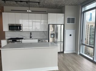 232 W Chicago Ave #1325, Chicago, IL 60654