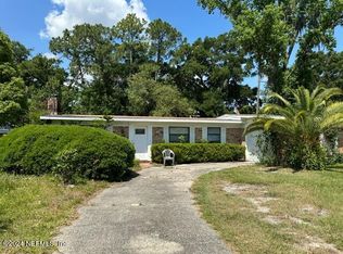 1420 Lostara Ave W, Jacksonville, FL 32211