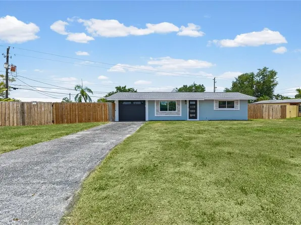 3012 15th St W, Bradenton, FL 34205