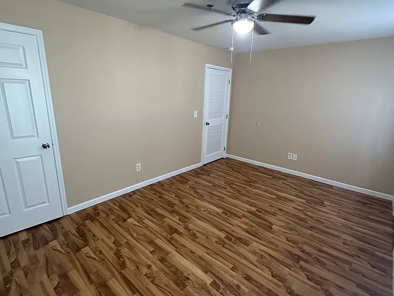 1 bed, 1.0 bath, $775 — Photo 7