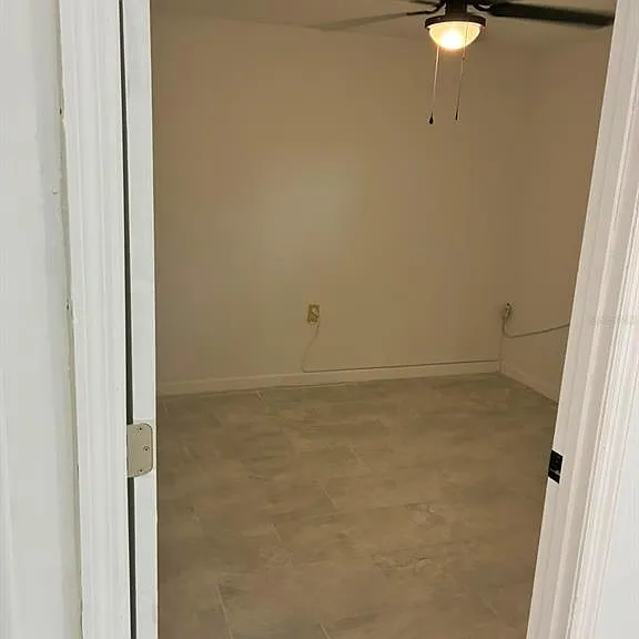 106 Pennsylvania Ave — Photo 13