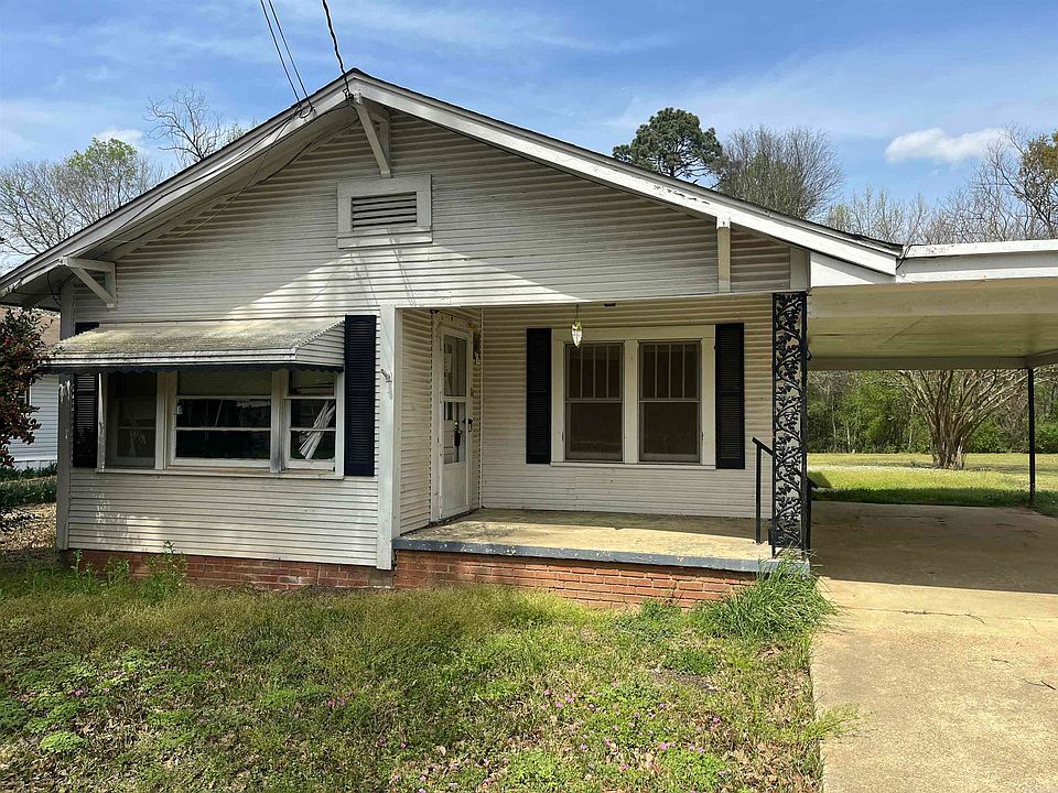 2nd image of 306 Park Ln