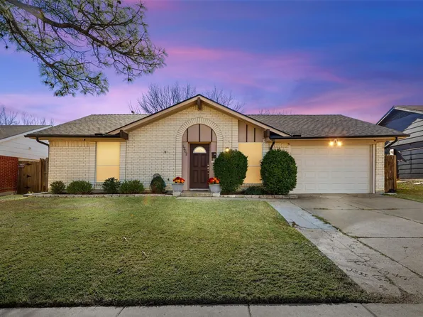 1262 Monaco Dr, Lewisville, TX 75067