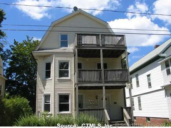 72 Connecticut Avenue, New London, CT 06320