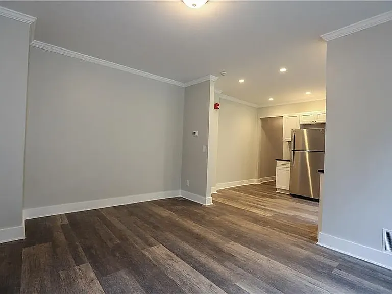 425 Gregory St #1 — Photo 10