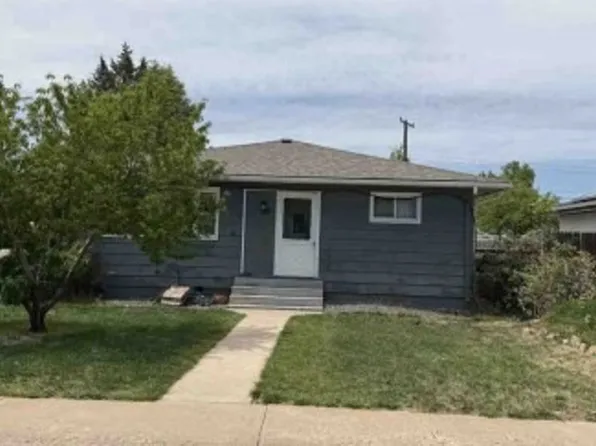 133 S 4th St, La Salle, CO 80645