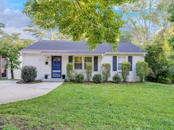 911 Mills St, Raleigh, NC 27608