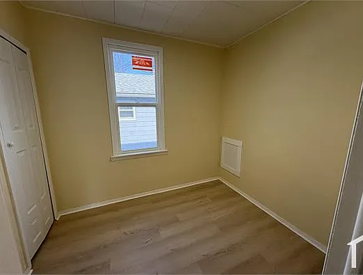 3 bed, 864 sqft, $1,995 — Photo 4