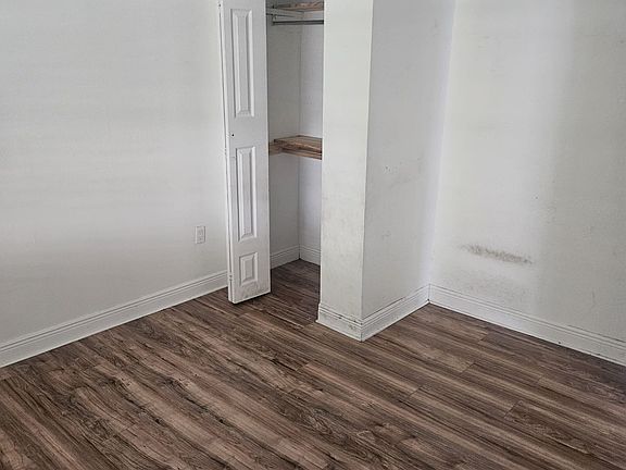 4th image of 80 E 19th St #1