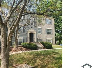 20208 Shipley Ter APT 202, Germantown, MD 20874
