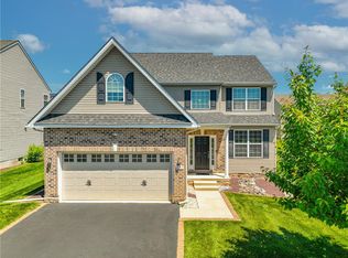 697 Mulberry Dr, Nazareth, PA 18064