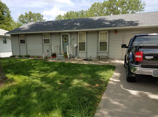 119 S Ellison Way, Independence, MO 64050