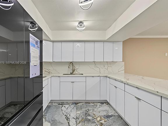 5th image of 6905 W 2nd Way #1