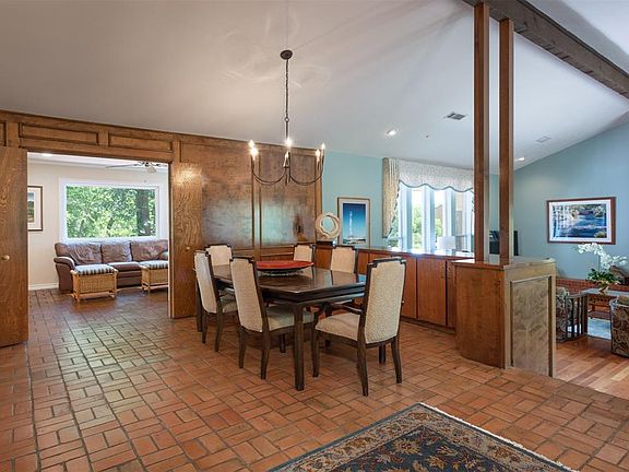 3rd image of 2719 Hartlee Ct