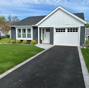 457 Summerwood Court, Ridge, NY, 11961