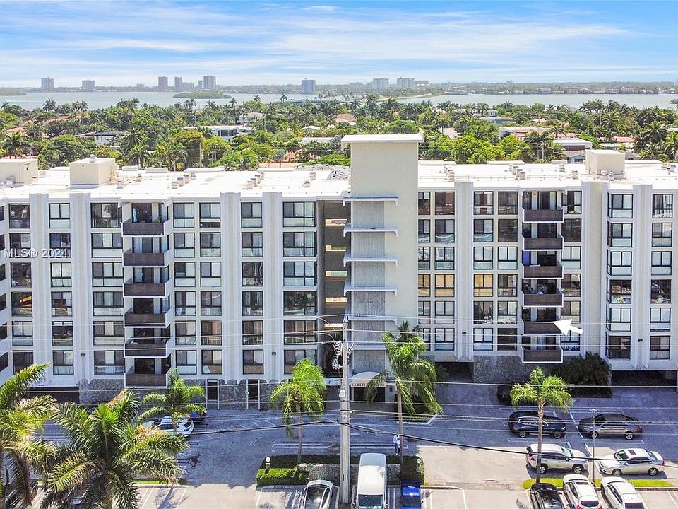 1st image of 9800 W Bay Harbor Dr APT 305