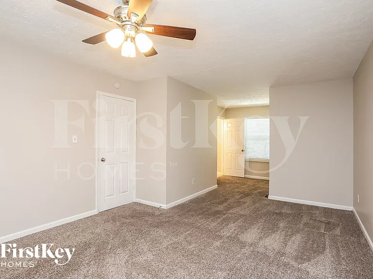 7344 Berkshire Downs Dr — Photo 10