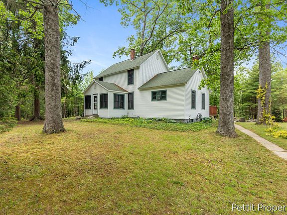 3rd image of 1857 Simonelli Rd