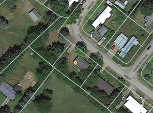 6 Stark St, Belmont, NH 03220