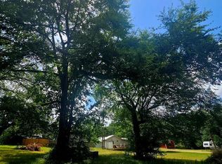 172 Tanglewood Dr, Mabank, TX 75156