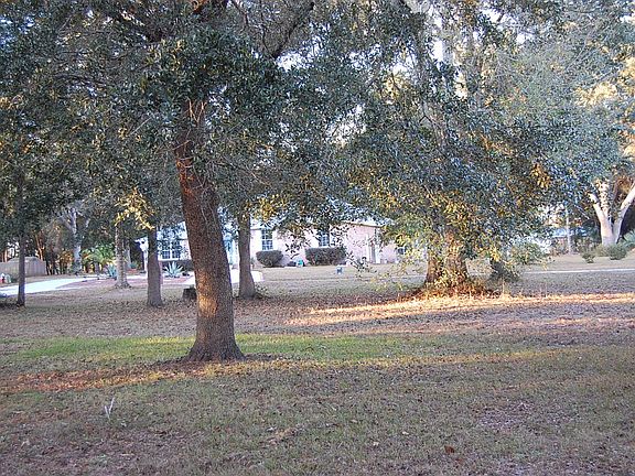 Looking toward street 