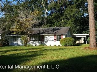 1005 N Pine St, Foley, AL 36535