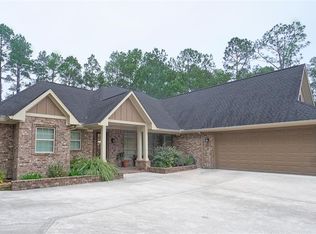 60 Artesian Way, New Caney, TX 77357