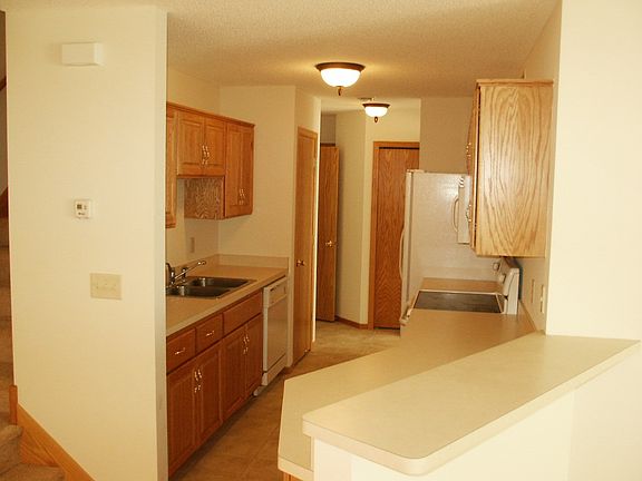 5th image of 5335 107th Ave N