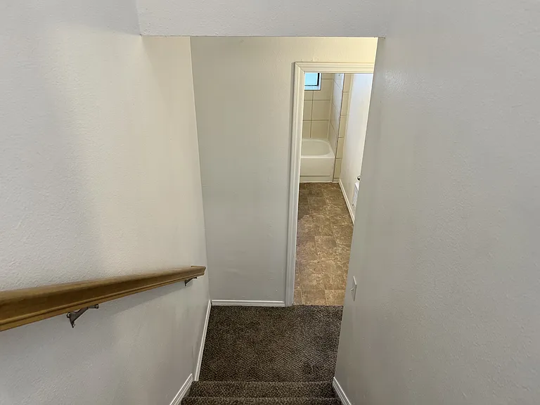 397 Parkchester Dr #2 — Photo 11