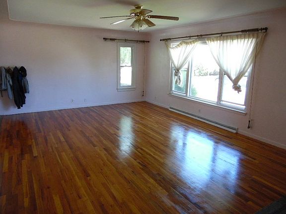 5th image of 1165 N 11th St