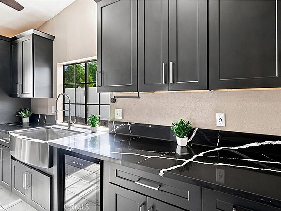 3rd image of 44394 Meadow Grove St
