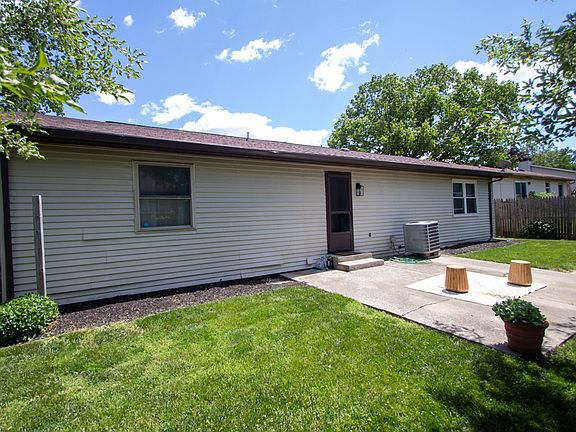 4th image of 3102 Southwest Dr