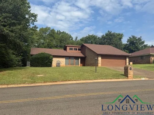 617 Pebble Beach Dr, Jacksonville, TX 75766