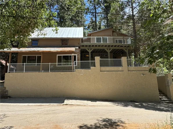 32745 Badger Ln, Arrowbear Lake, CA 92382