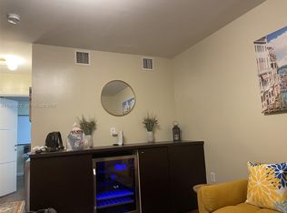 1560 Pennsylvania Ave APT 217, Miami Beach, FL 33139