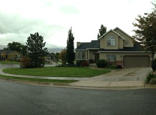 1061 W River Pine Cir, Riverton, UT 84065
