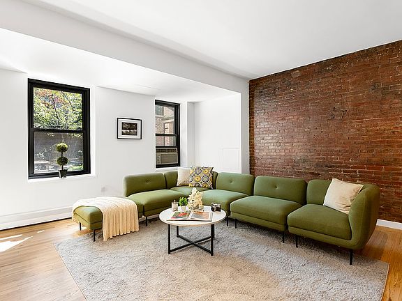 3rd image of 454 W 46th St APT 1AN