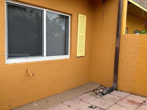 5958 NW 25th Ct #218, Fort Lauderdale, FL 33313