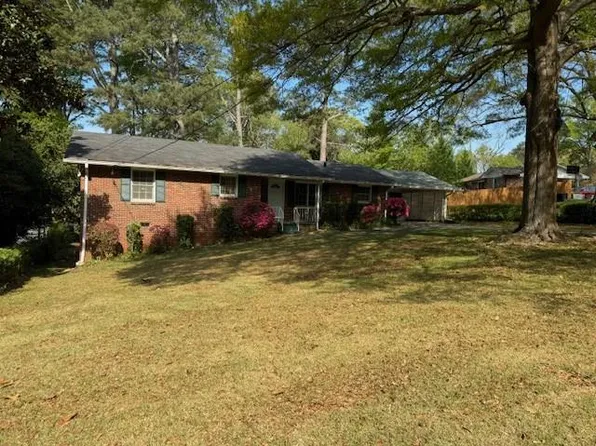 1036 Cleavemark Dr, Clarkston, GA 30021