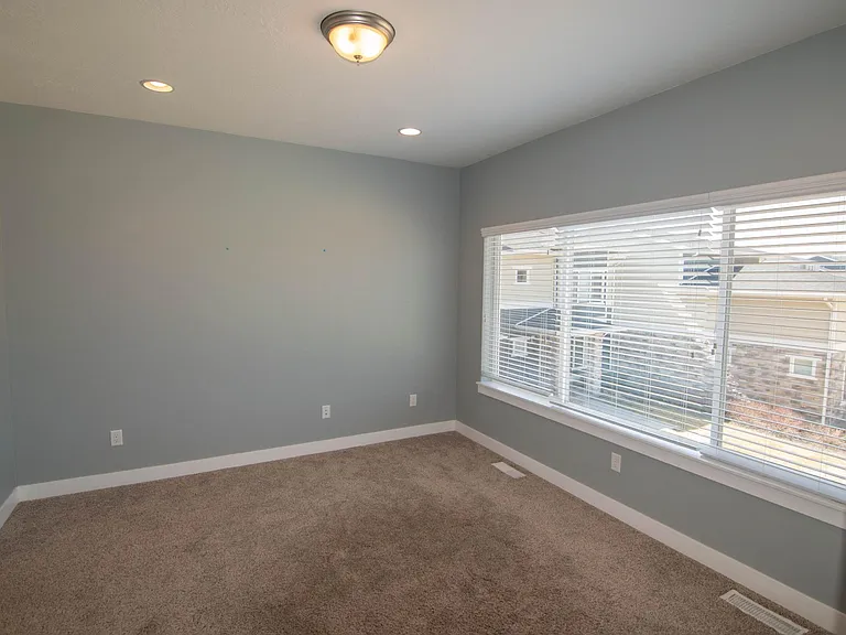 9680 S Zakro Ln — Photo 13