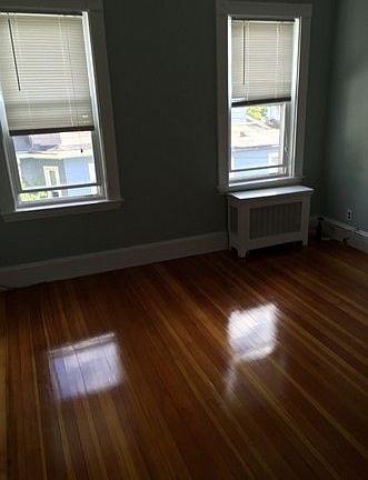 5th image of 124 Grant Ave