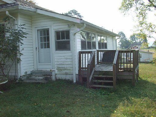 2nd image of 7709 Mayes Chapel Rd